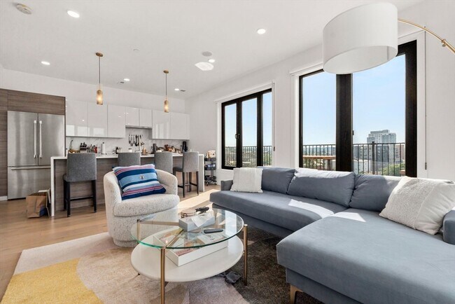 Building Photo - 30 Penniman Rd