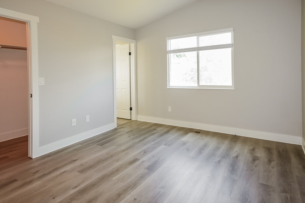 Building Photo - 2374 N 1075 E