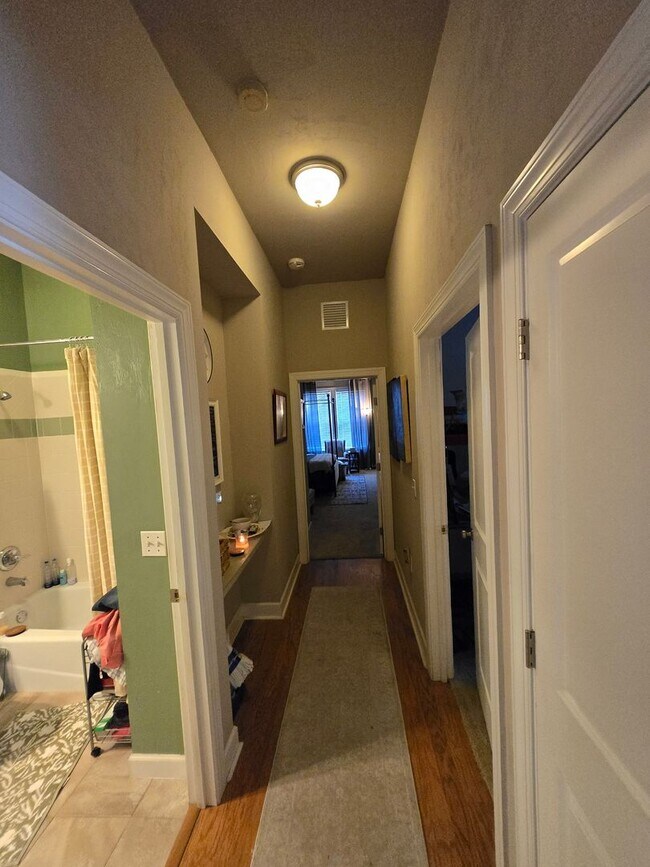 Building Photo - Beautiful 3 Bedroom/2 Bath home in Madera