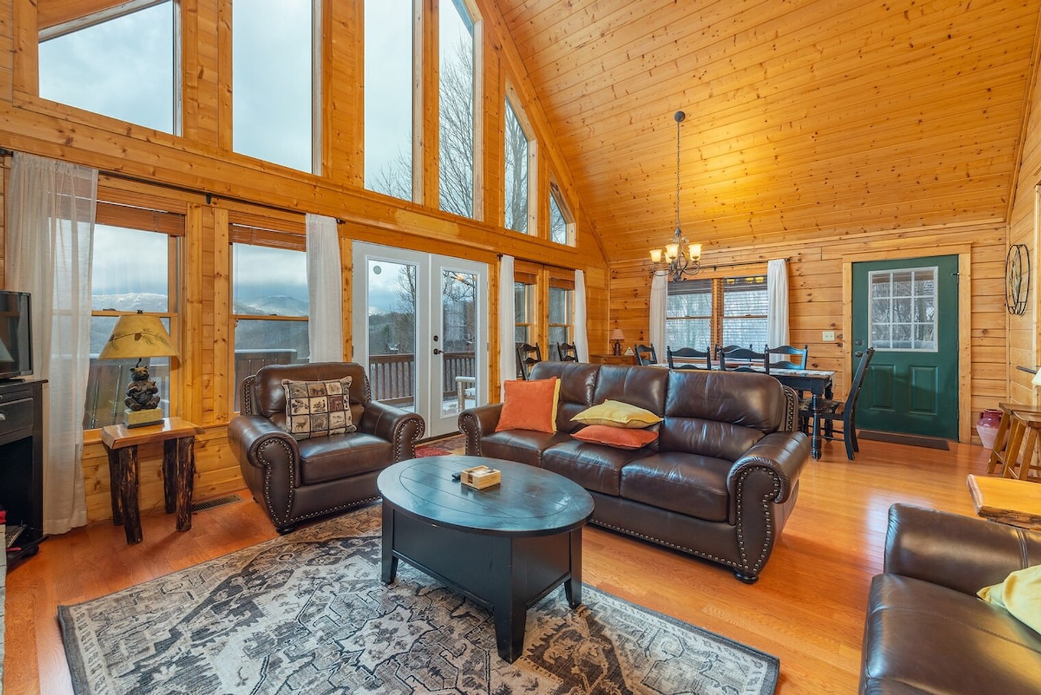 Building Photo - 70 Summit Way