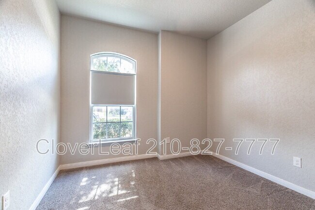Building Photo - 12425 Belfort Point