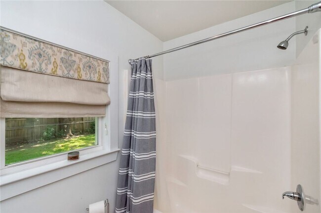 Building Photo - Special Home in Pinehurst