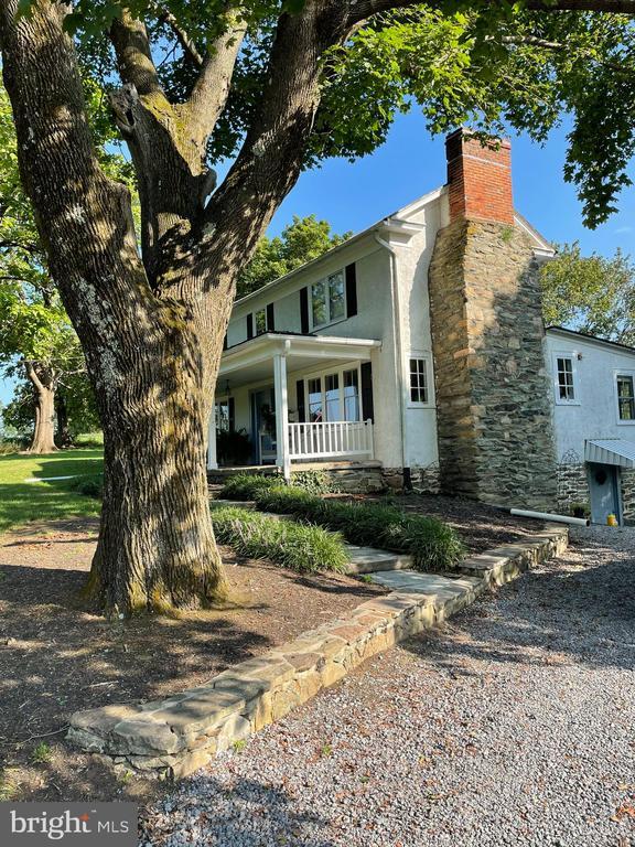 Building Photo - 18373 Lickey Mill Rd