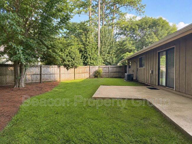 Building Photo - 102 Saltlick Trace