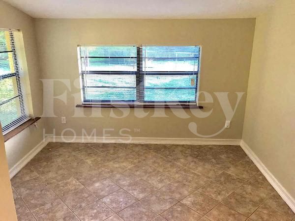 Building Photo - 1014 NW 15th St