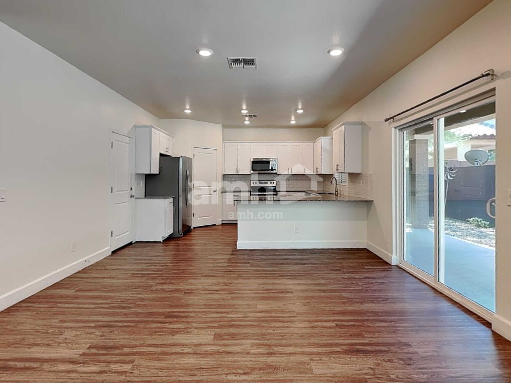 Building Photo - 681 West Bosal Dr