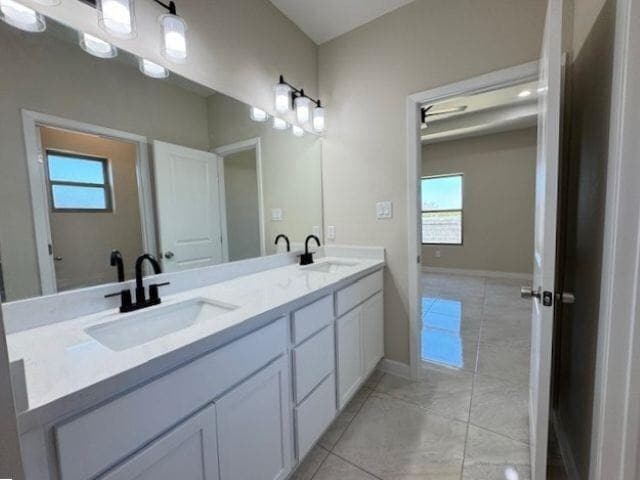 Building Photo - 6702 El Freno Ln