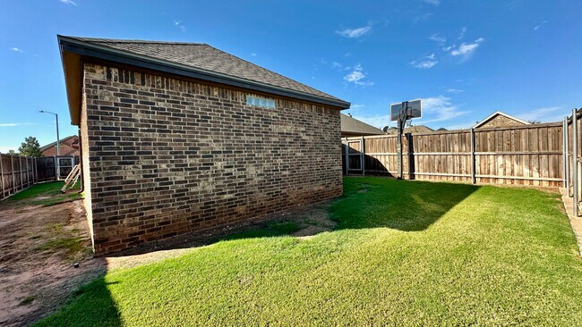 Building Photo - 4202 126th St