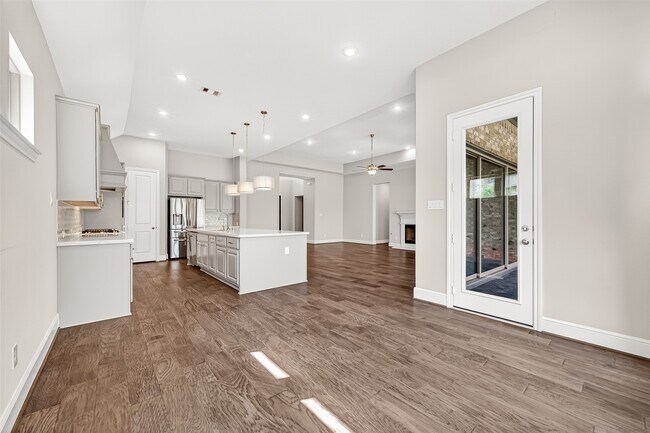 Building Photo - 1835 Brooking Hill Ct