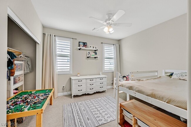 Building Photo - 505 Punto Vallata Dr