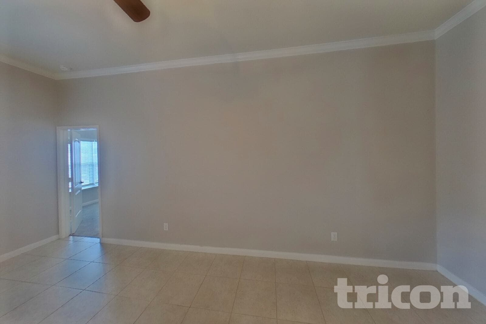 Building Photo - 2312 Redbud Dr