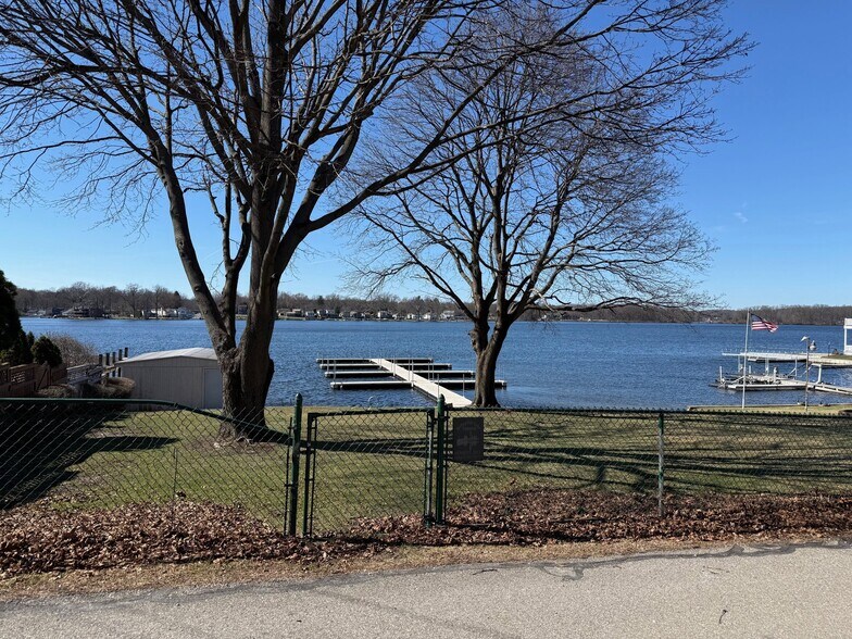 Building Photo - 4773 Bickford Ave