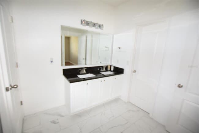 Building Photo - 1570 Scarlet Oak Loop