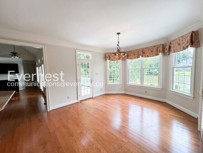 Building Photo - Spacious Living with Modern Amenities: Off-Street Parking, Deck, and Patio | Available Now!