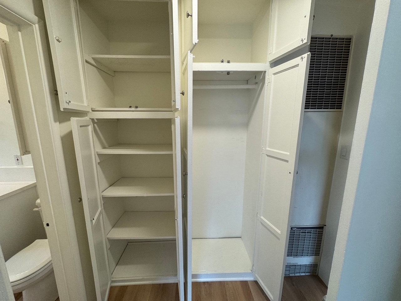 Building Photo - 11662 Sunset Blvd