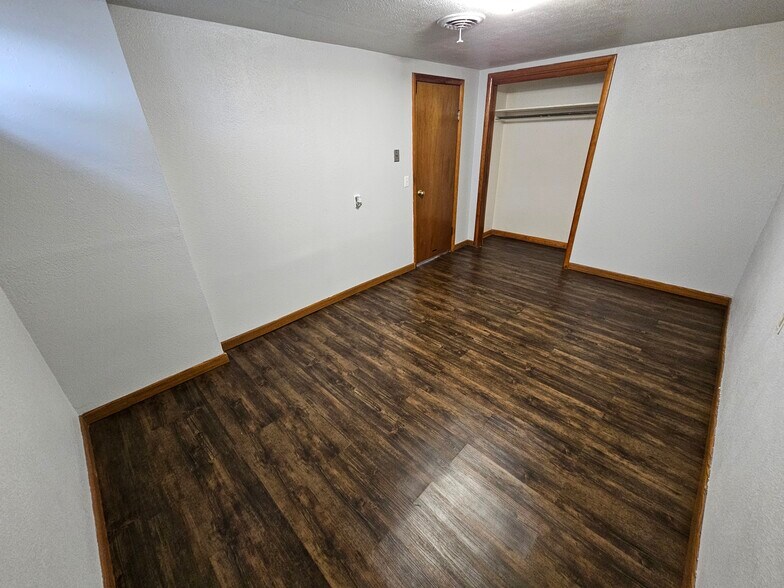 Downstairs Bedroom - 916 3rd Ave W