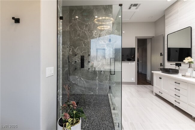 Building Photo - 7880 Dana Point Ct