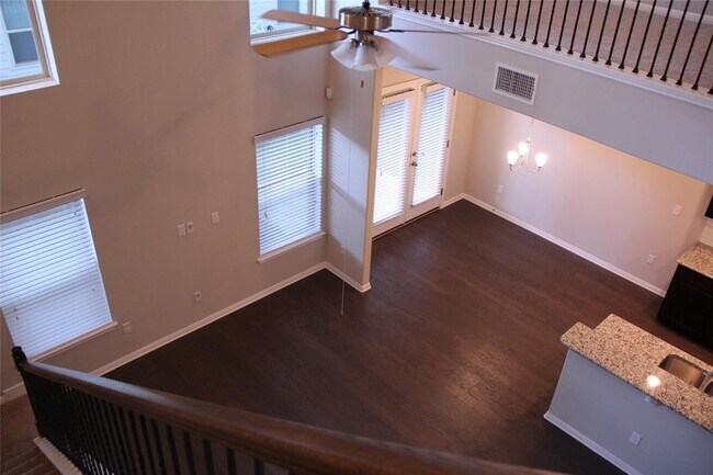 Building Photo - 1612 Airedale Rd