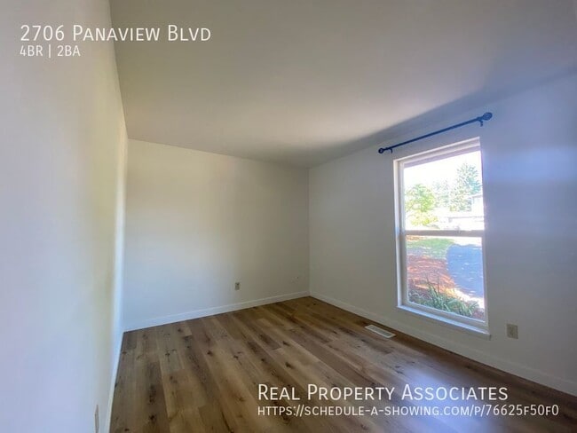 Building Photo - 2706 Panaview Blvd