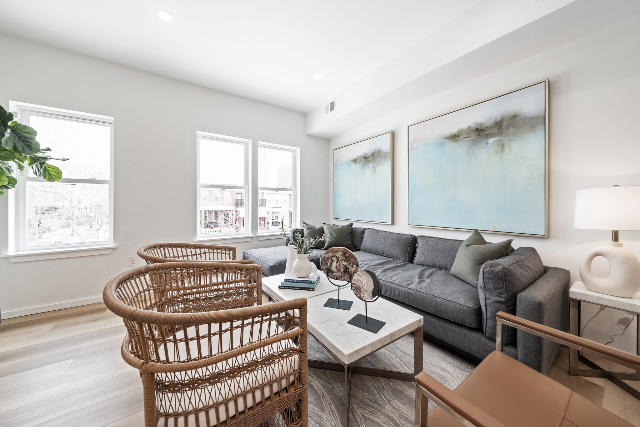 Building Photo - 750 19th St NE