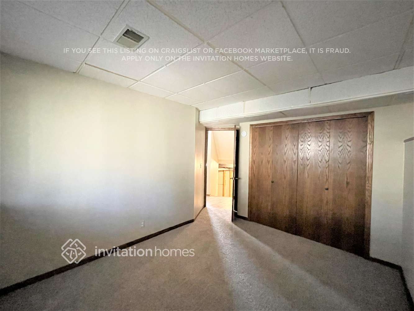Building Photo - 1609 Lakewood Dr N
