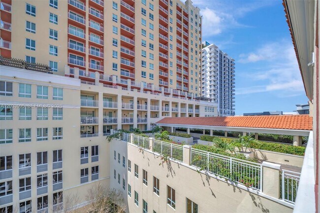 Building Photo - 7355 SW 89th St