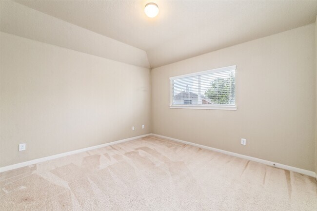 Building Photo - 9611 Mammoth Springs Ct