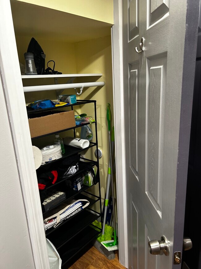 Building Photo - 195 Melendy Rd