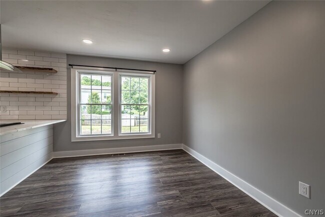 Building Photo - 151 Smokey Hollow Rd