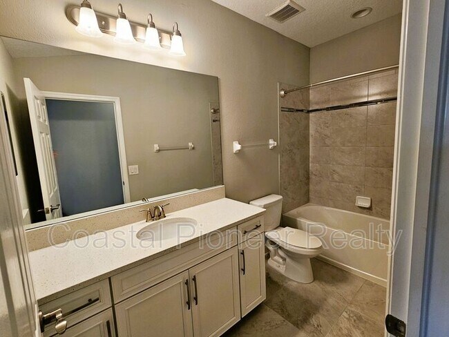 Building Photo - 30219 Southwell Ln