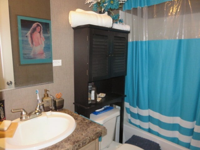 Building Photo - 12715 Aspen Dr