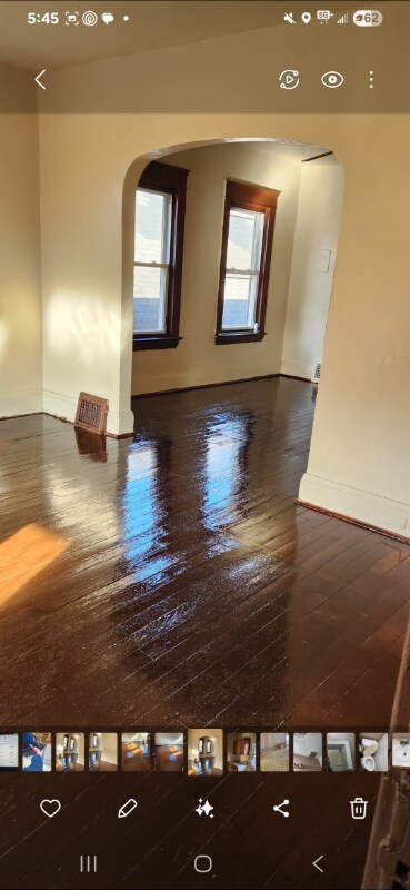 Building Photo - 10213 Elwell Ave