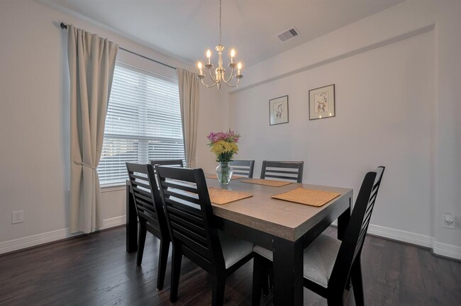 Building Photo - 3114 Calla Lily Trl