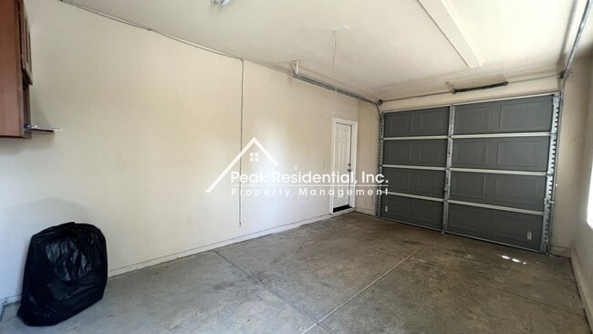 Building Photo - 3351 Jami Ct
