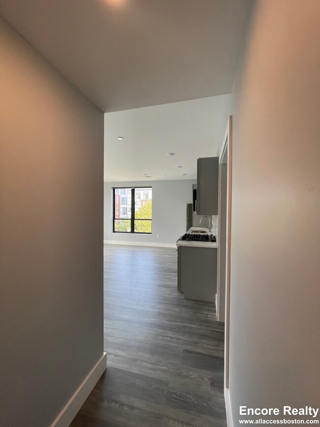 Building Photo - 365 Western Ave