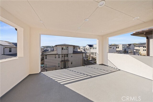 Building Photo - 120 Pin Ln