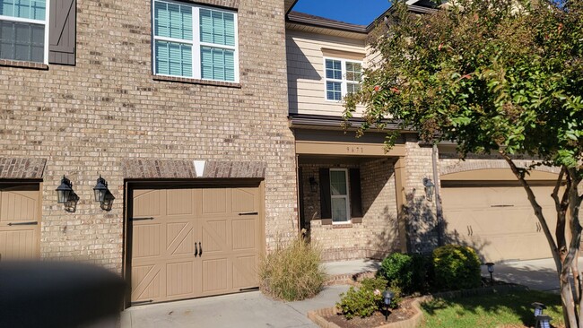 Primary Photo - Townhome with 3BR/2.5BA Garage Located in ...