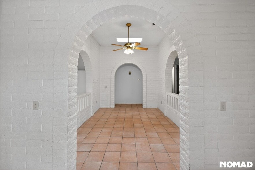 Building Photo - 4600 N Camino De Oeste