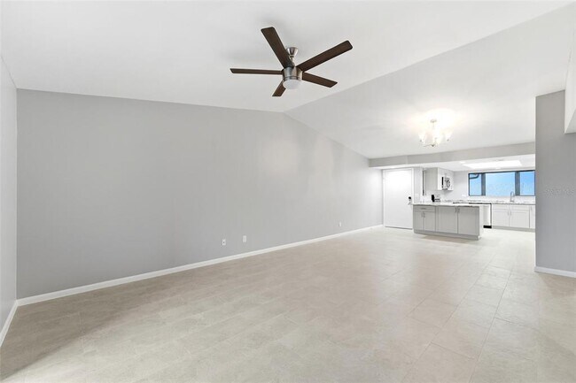 Building Photo - 845 Ladyfish Ave