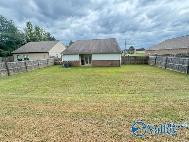 Building Photo - 10685 Bent Brook Dr