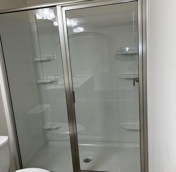 Building Photo - 6440 Scudders Dr