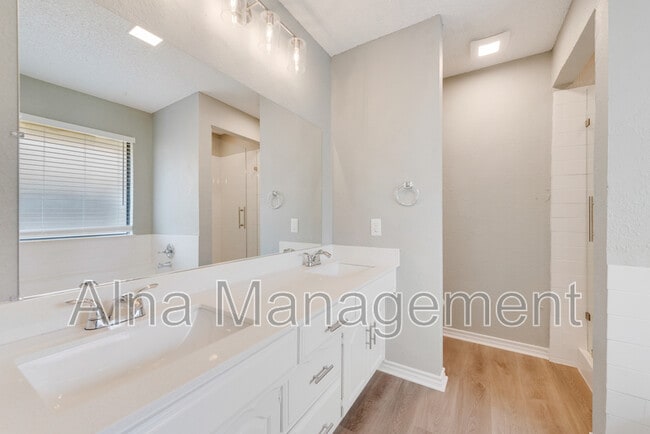 Building Photo - 358 Cardinal Creek Dr