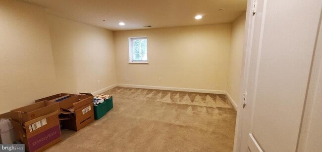 Building Photo - 12425 Horseshoe Bend Cir
