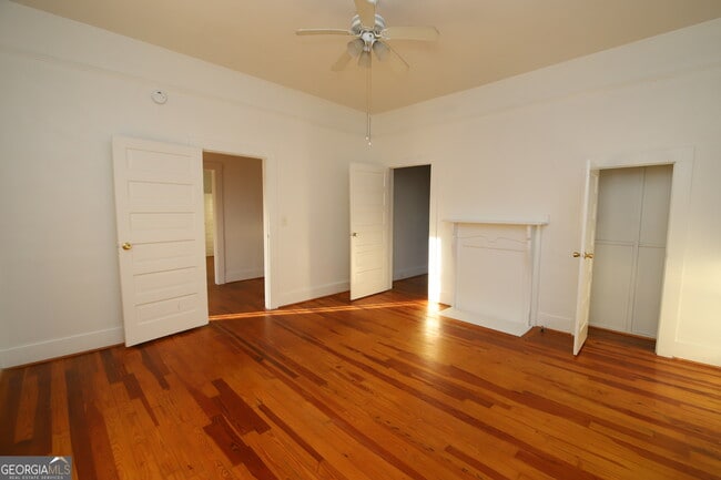 Building Photo - 201 Jennings St