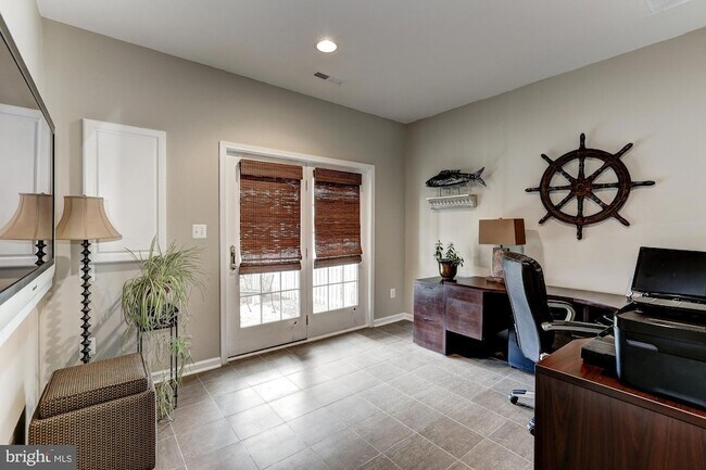 Building Photo - 20024 Northville Hills Terrace