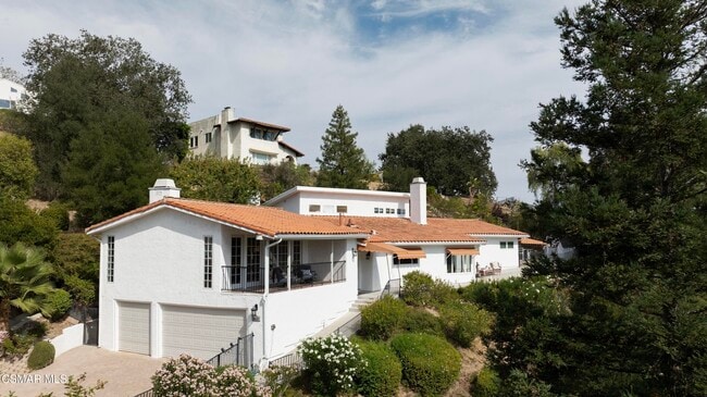 Building Photo - 28329 Foothill Dr