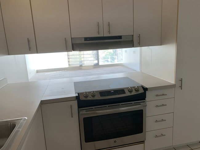 Building Photo - 1770 1st St