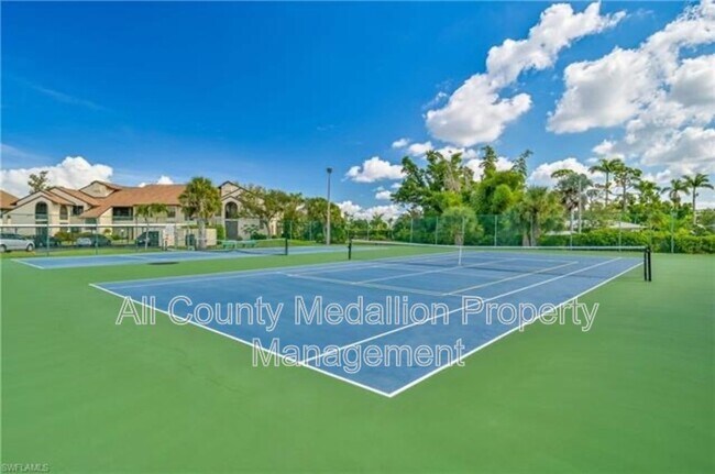 Building Photo - 8366 Charter Club Cir
