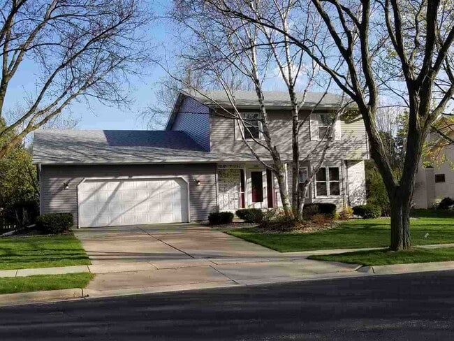 Primary Photo - 7409 Sawmill Rd