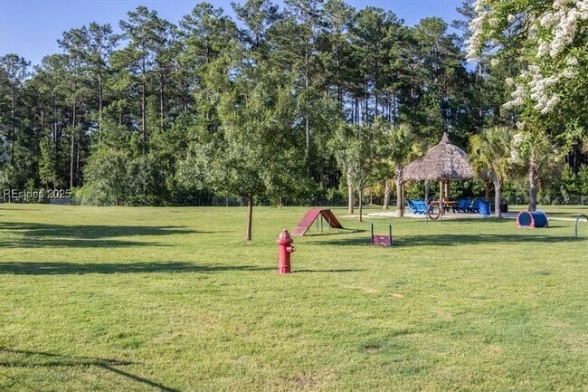Building Photo - 652 Ocean Hammock Lp